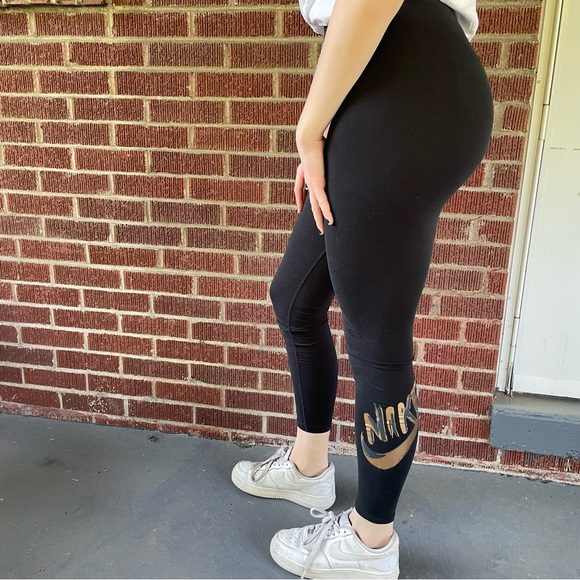 NIKE Leggings - size S - Picture 1 of 7